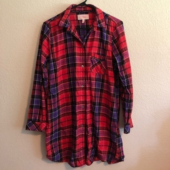 𝅺VICTORIA Secret’s Button Down Shirt Size Small - Picture 1 of 7